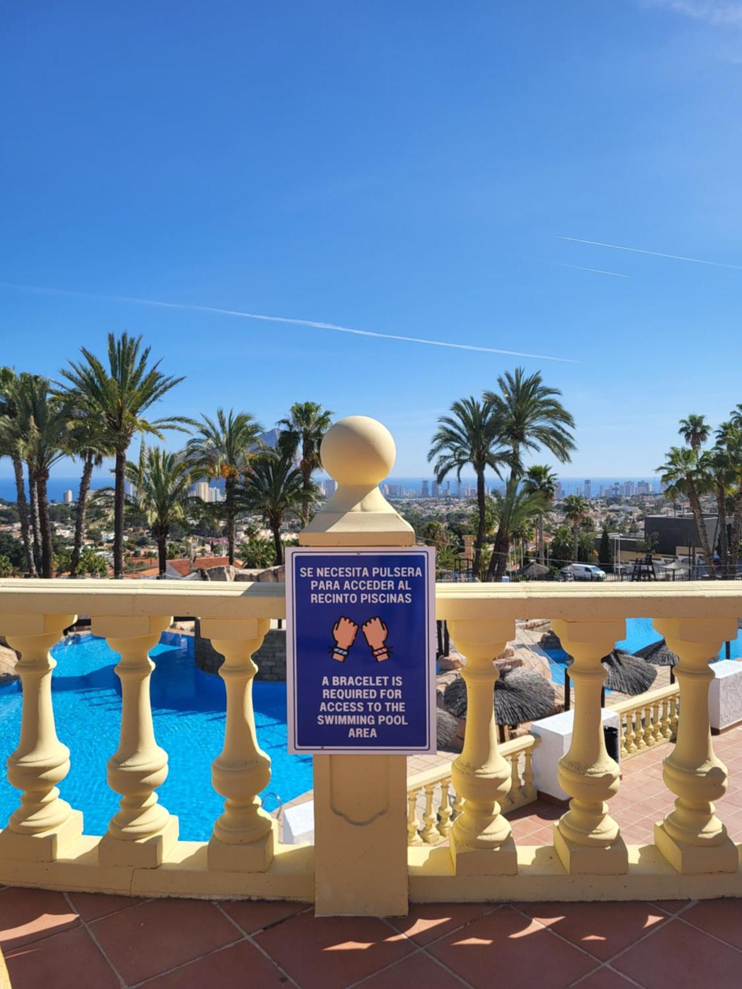 Casa Sunrise - Costa Blanca House With Rooftop, 5 Swimming Pools And Panoramic Sea- And Views At Penon De Ifach קלפה מראה חיצוני תמונה